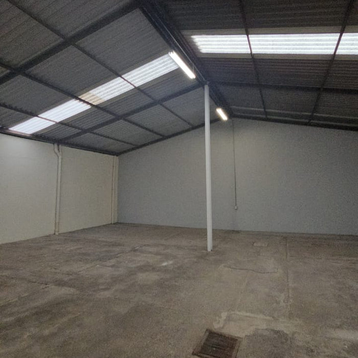 Bodega en renta 22 Oriente