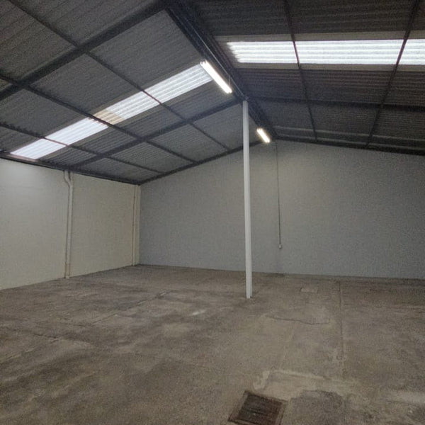 Bodega en renta 22 Oriente