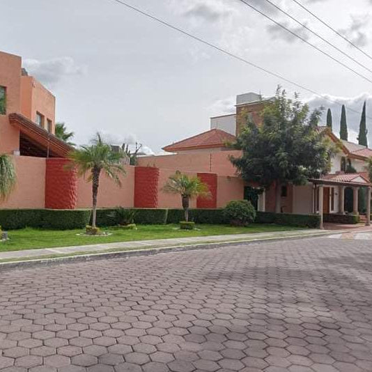 VENTA. Casa en fraccionamiento