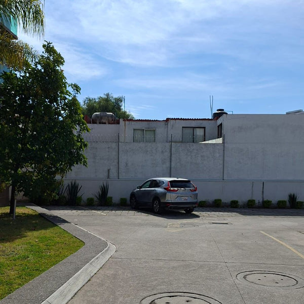 Casa con descuento en Angelópolis-Parque Baja California