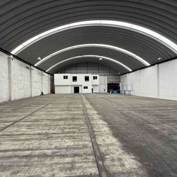 Amplia bodega en renta con ubicación estratégica