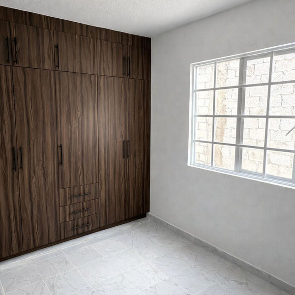 Casa en remate en fuentes de camino real