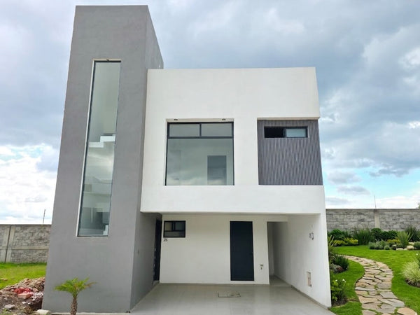 Casa en fracc. San Pedro Cholula Cholula, Puebla  📍 Atrás de Plaza San Diego